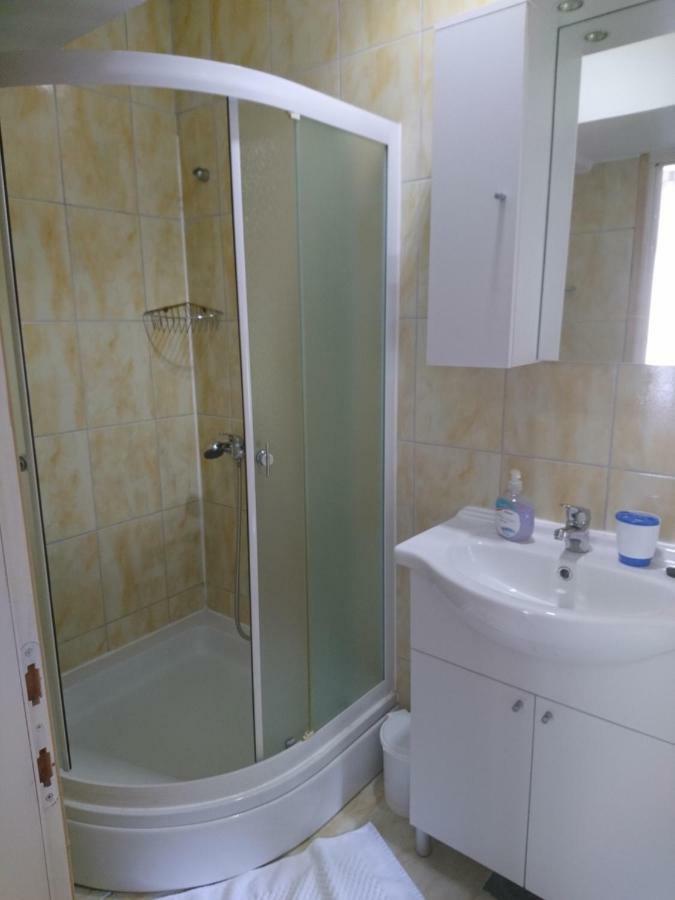 Apartment Dalmatinac Ivo Polače Exteriör bild