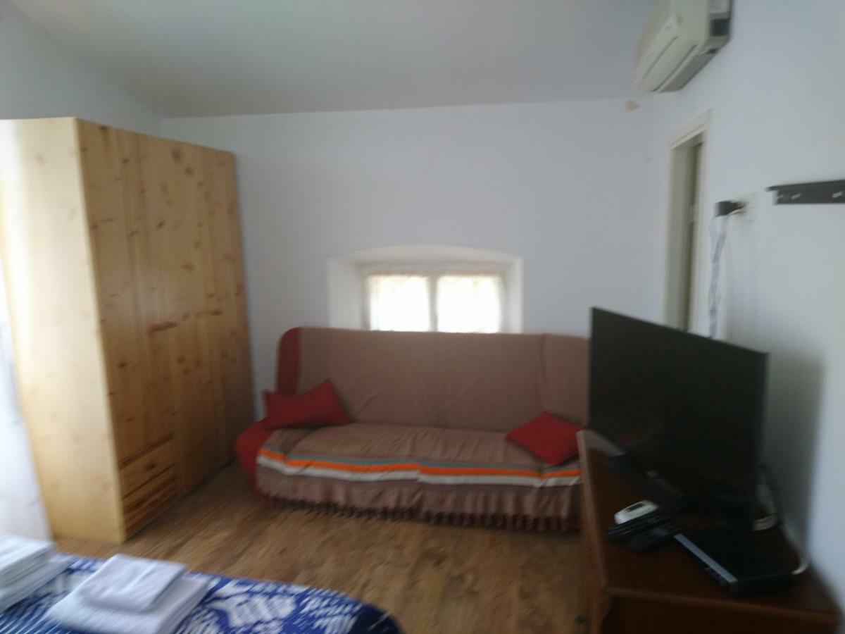 Apartment Dalmatinac Ivo Polače Exteriör bild